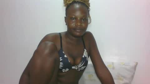 ESTHER online show from 15, 6, 2026