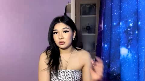 Lina online show from 6, 3, 2026