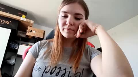 Snapshot of darcibranden chatting on 14, 10, 2025 Lisa online show from 14, 10, 2025
