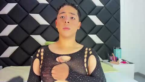 Darian  online show from 9, 7, 2026