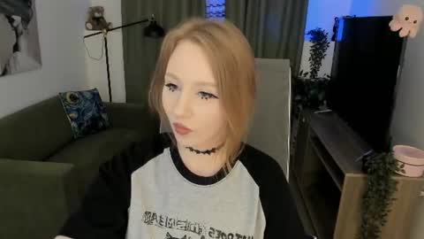 Daria Tate online show from 26, 6, 2026