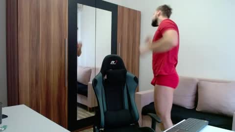darius_94 online show from 10, 6, 2026