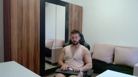 darius_94 online show from 11, 6, 2026