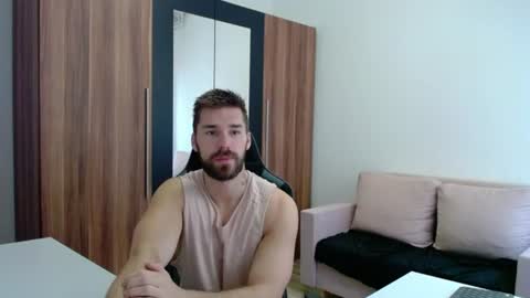 darius_94 online show from 20, 6, 2026