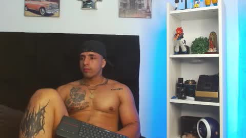Darius Phoenix  online show from 22, 1, 2025