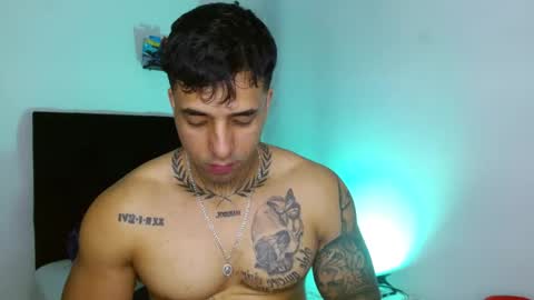 Snapshot of darius_phoenix chatting on 5, 3, 2026 Darius Phoenix online show from 5, 3, 2026