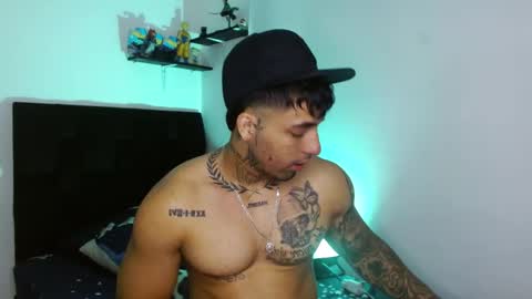 Snapshot of darius_phoenix chatting on 19, 3, 2026 Darius Phoenix online show from 19, 3, 2026