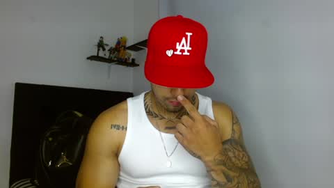 Snapshot of darius_phoenix chatting on 27, 3, 2026 Darius Phoenix online show from 27, 3, 2026