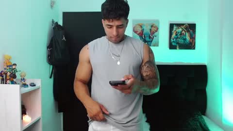 Darius Phoenix  online show from 11, 5, 2026