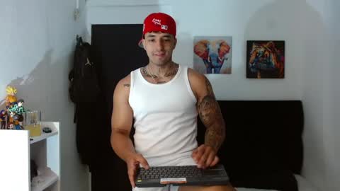 Darius Phoenix  online show from 12, 5, 2026