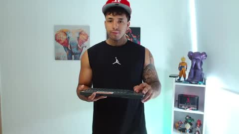 Darius Phoenix  online show from 21, 5, 2026