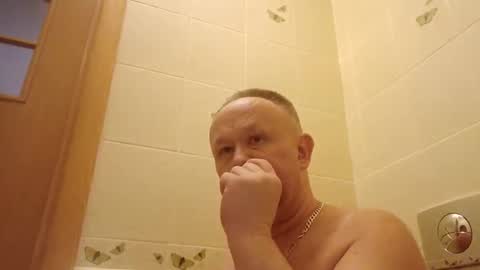 Snapshot of dariusx455 chatting on 26, 4, 2026 dxd69 online show from 26, 4, 2026