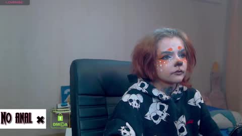 Snapshot of dark__elf chatting on 19, 11, 2025 Anessa online show from 19, 11, 2025