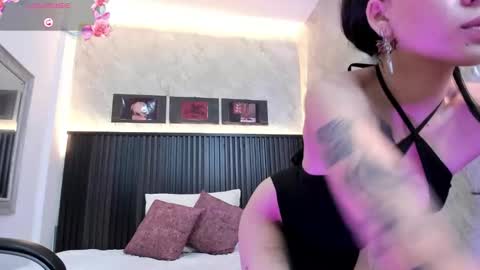 Dark online show from 18, 9, 2025