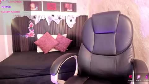 Dark online show from 1, 10, 2025