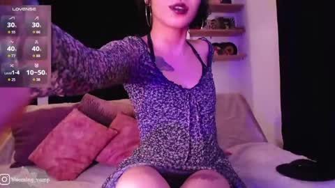 Dark online show from 4, 6, 2026