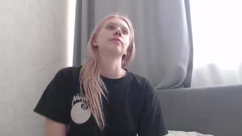 Snapshot of dark_cherie chatting on 13, 4, 2026 dark cherie stacy online show from 13, 4, 2026