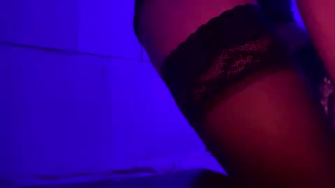 Snapshot of dark_couple225200 chatting on 9, 5, 2026 dark_couple225200 online show from 9, 5, 2026
