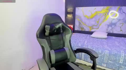 Snapshot of dark_desiree18 chatting on 11, 3, 2026 DARCK online show from 11, 3, 2026