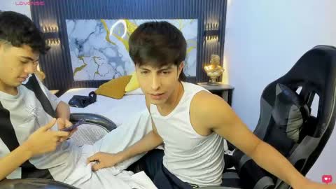 Snapshot of dark_desiree18 chatting on 5, 5, 2026 DARCK online show from 5, 5, 2026
