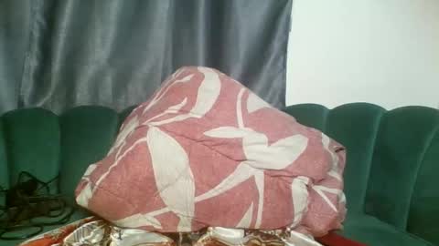 Snapshot of dark_desireone chatting on 9, 10, 2025 jabergal online show from 9, 10, 2025