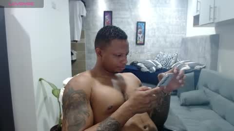 Snapshot of dark_dominion chatting on 10, 9, 2025 dark_dominion online show from 10, 9, 2025