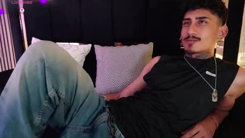 Snapshot of dark_eros_ chatting on 3, 3, 2026 Sr. Eros online show from 3, 3, 2026