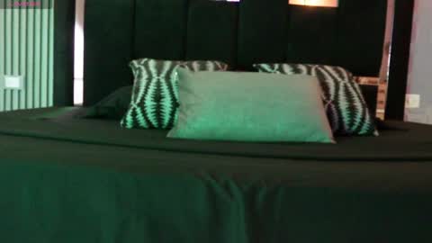 Snapshot of dark_eros_ chatting on 8, 4, 2026 Sr. Eros online show from 8, 4, 2026