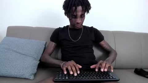 dark_fantasy9 online show from 25, 3, 2026