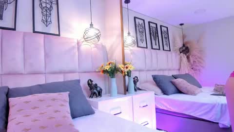 Nina online show from 18, 9, 2025