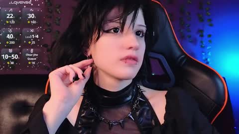 Vamp  online show from 19, 1, 2025
