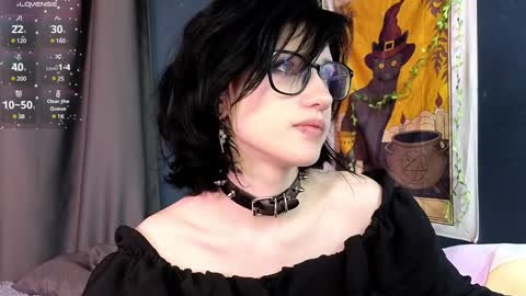 Vamp  online show from 5, 2, 2025