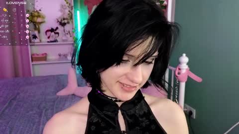 Vamp  online show from 6, 2, 2025