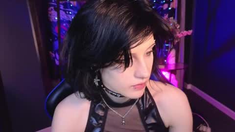 Vamp  online show from 10, 2, 2025