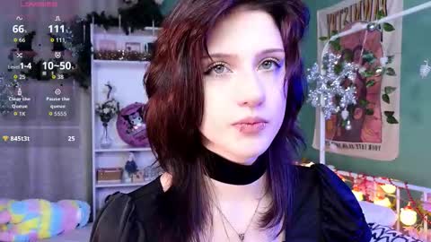 Snapshot of dark_vamp_ chatting on 19, 12, 2025 Vamp online show from 19, 12, 2025
