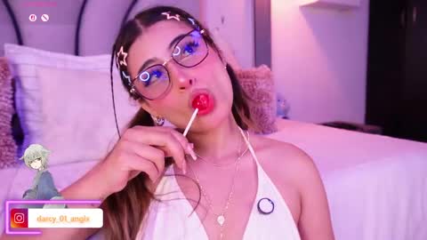 Snapshot of darkangelx_ chatting on 29, 5, 2026 Angel Darcy online show from 29, 5, 2026