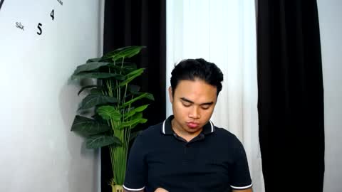 darkash10 online show from 5, 1, 2025