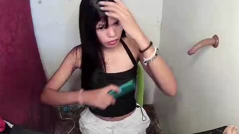 Snapshot of darkberrybabe chatting on 22, 12, 2025 Kay online show from 22, 12, 2025