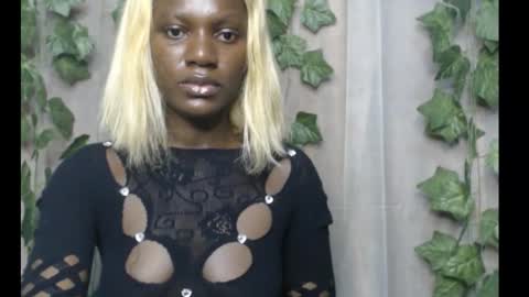 Snapshot of darkchocoxx chatting on 16, 9, 2025 sexygal online show from 16, 9, 2025
