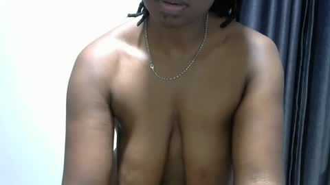 Snapshot of darkebony2025 chatting on 1, 3, 2025 Ebony online show from 1, 3, 2025