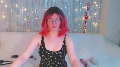 Kelly online show from 20, 12, 2024