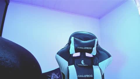 Snapshot of darkkittenuwu chatting on 28, 2, 2026 Hi Im Yuri independent modelhelp me get my 111 hands upuwu online show from 28, 2, 2026