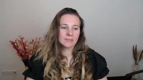 Anna online show from 8, 10, 2025