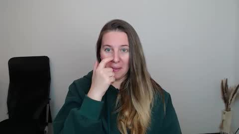 Anna online show from 17, 10, 2025