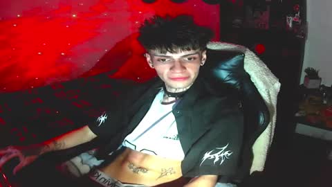 Snapshot of darkness_prince_x chatting on 19, 9, 2025 online show from 19, 9, 2025