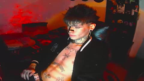 Snapshot of darkness_prince_x chatting on 23, 10, 2025 online show from 23, 10, 2025