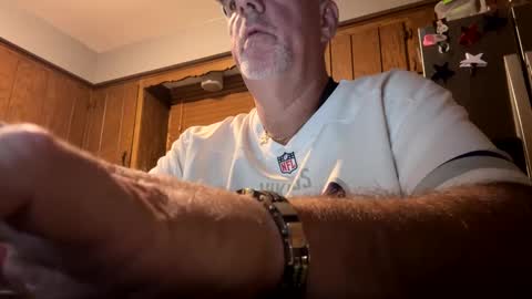 darknite083072 online show from 6, 10, 2025