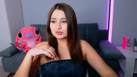 Amelie online show from 8, 6, 2026