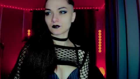 roseredgoddess online show from 15, 5, 2026