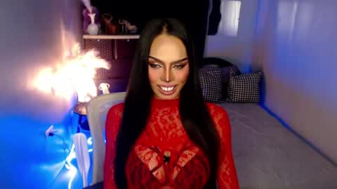 Snapshot of darksoul_mistress chatting on 18, 6, 2026 HAPPY BIRTHDAY MISTRESS MADRIANA online show from 18, 6, 2026